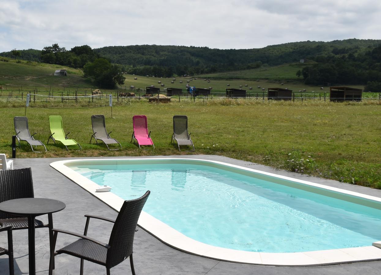 Domaine La Barre Dun-sur-Auron Exteriör bild